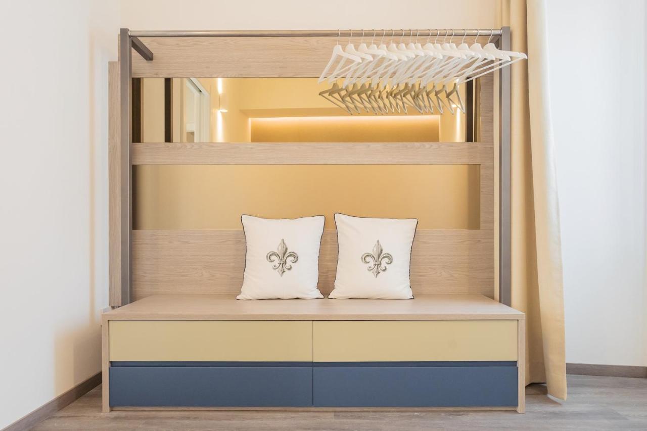 Muralto'S Nest By Rent All Como Exterior photo